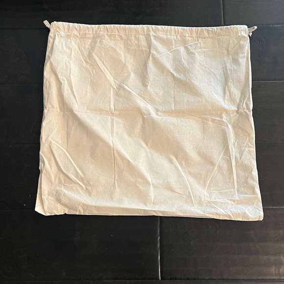 TORY BURCH- Dust Bag Elegant Cream canvas bag to store purse in - Picture 4 of 6